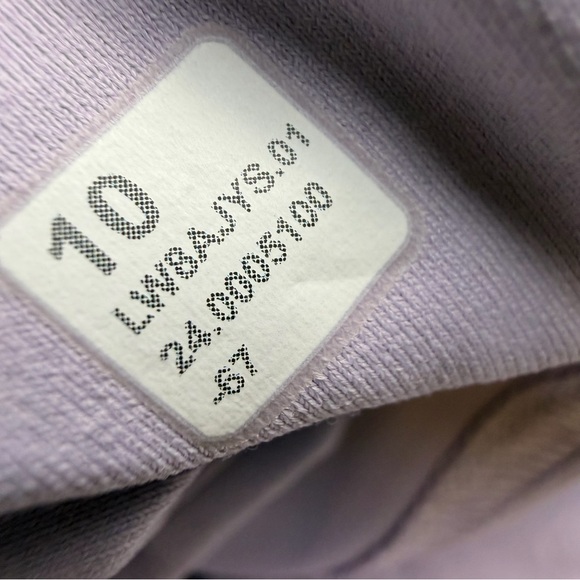 Lululemon High-Rise Pleated Tennis Skirt shorts lavender square dot size 10 - Picture 9 of 9